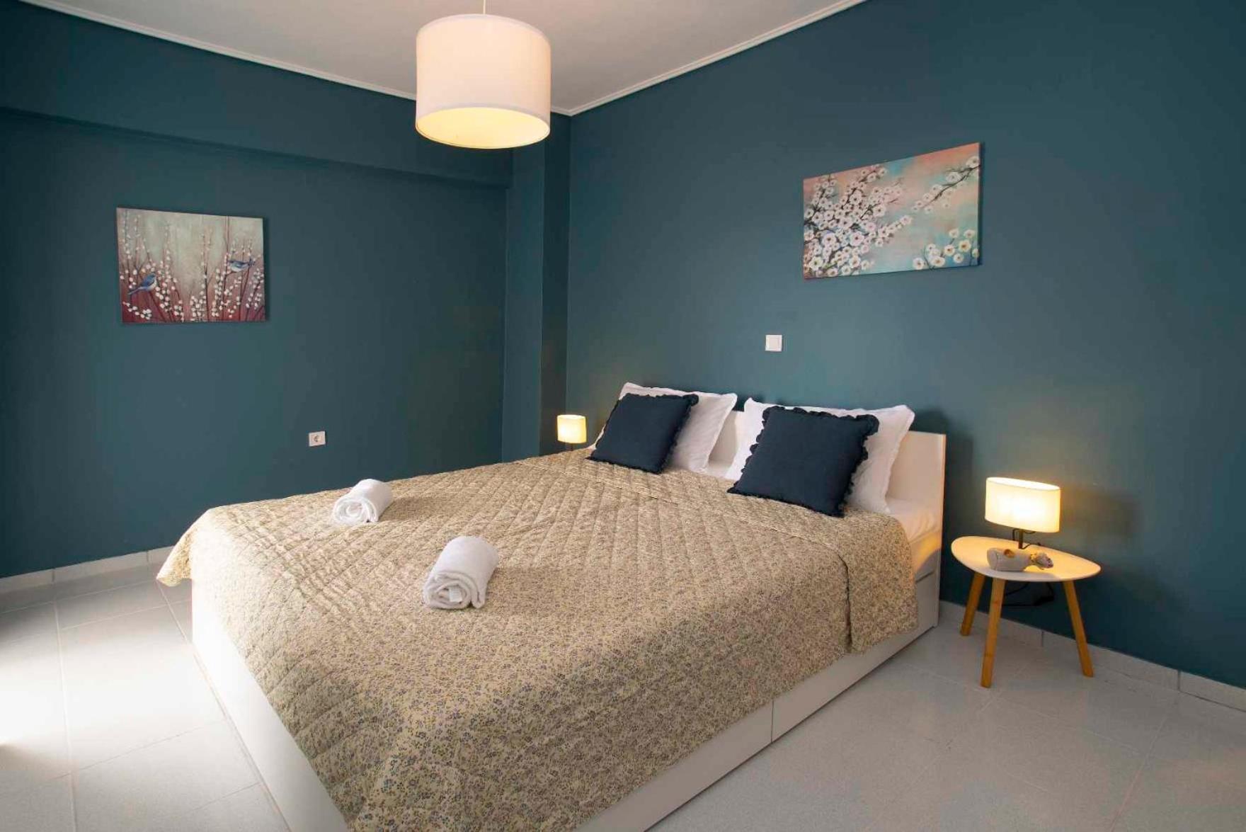 Top Floor Apartment In Chalkís Eksteriør billede